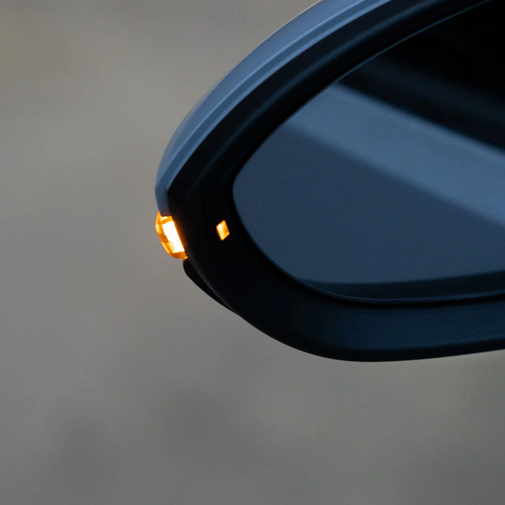 Dynamic Mirror LED - For MK7 - Image 3
