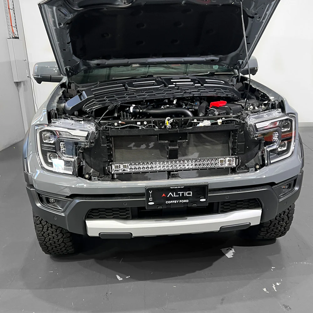 ALTIQ™ Raptor Next-Gen  32" LED Light Bar Kit - Image 4